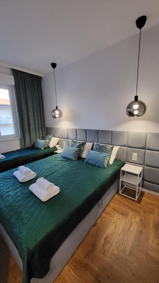 Malibu Apartments 비비오네 외부 사진