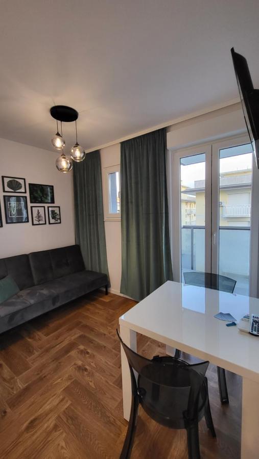 Malibu Apartments 비비오네 외부 사진